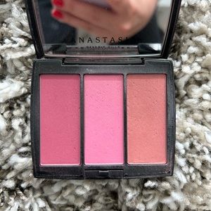 Anastasia BeverliHills Blush Palette